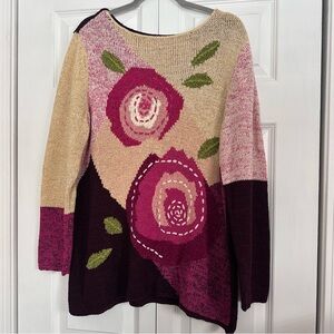 J.H. Collectibles Knit Floral Sweater with round neck